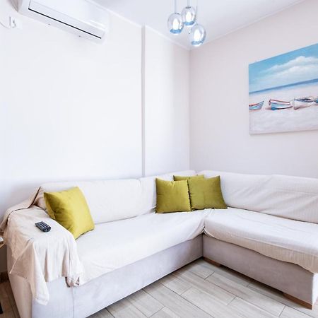 Family Apartment Near Port Piraeus Exterior photo